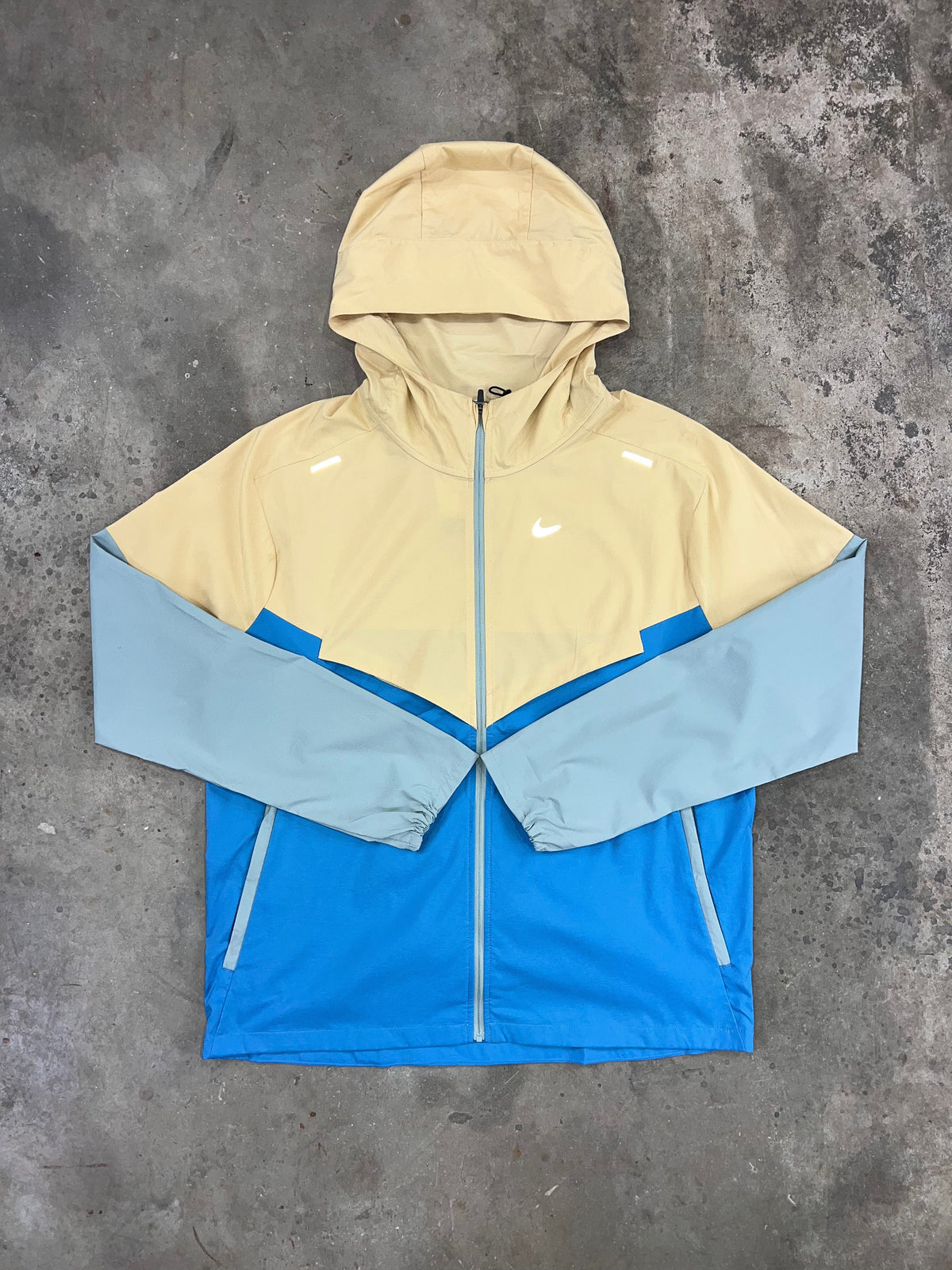 blue jacket 4