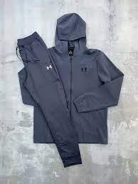 grey tracksuit 4