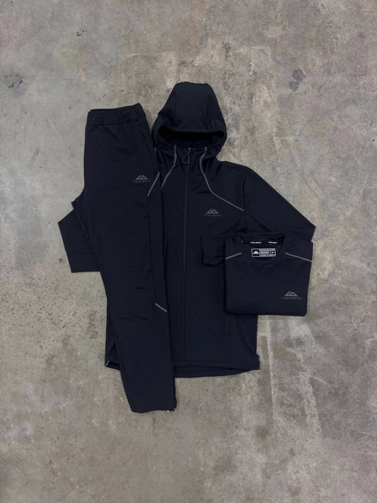 Tracksuit 19