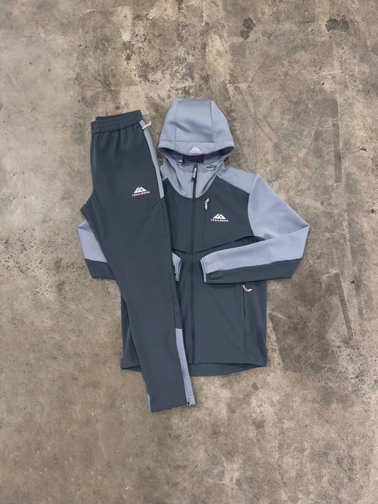 Tracksuit 20