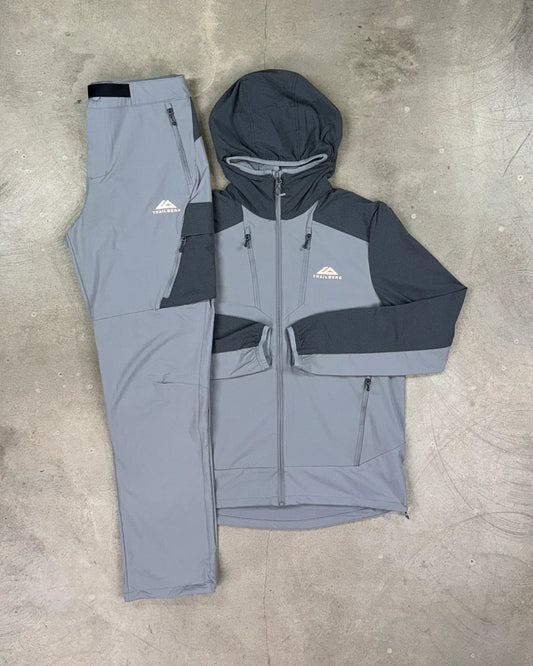 Tracksuit 16