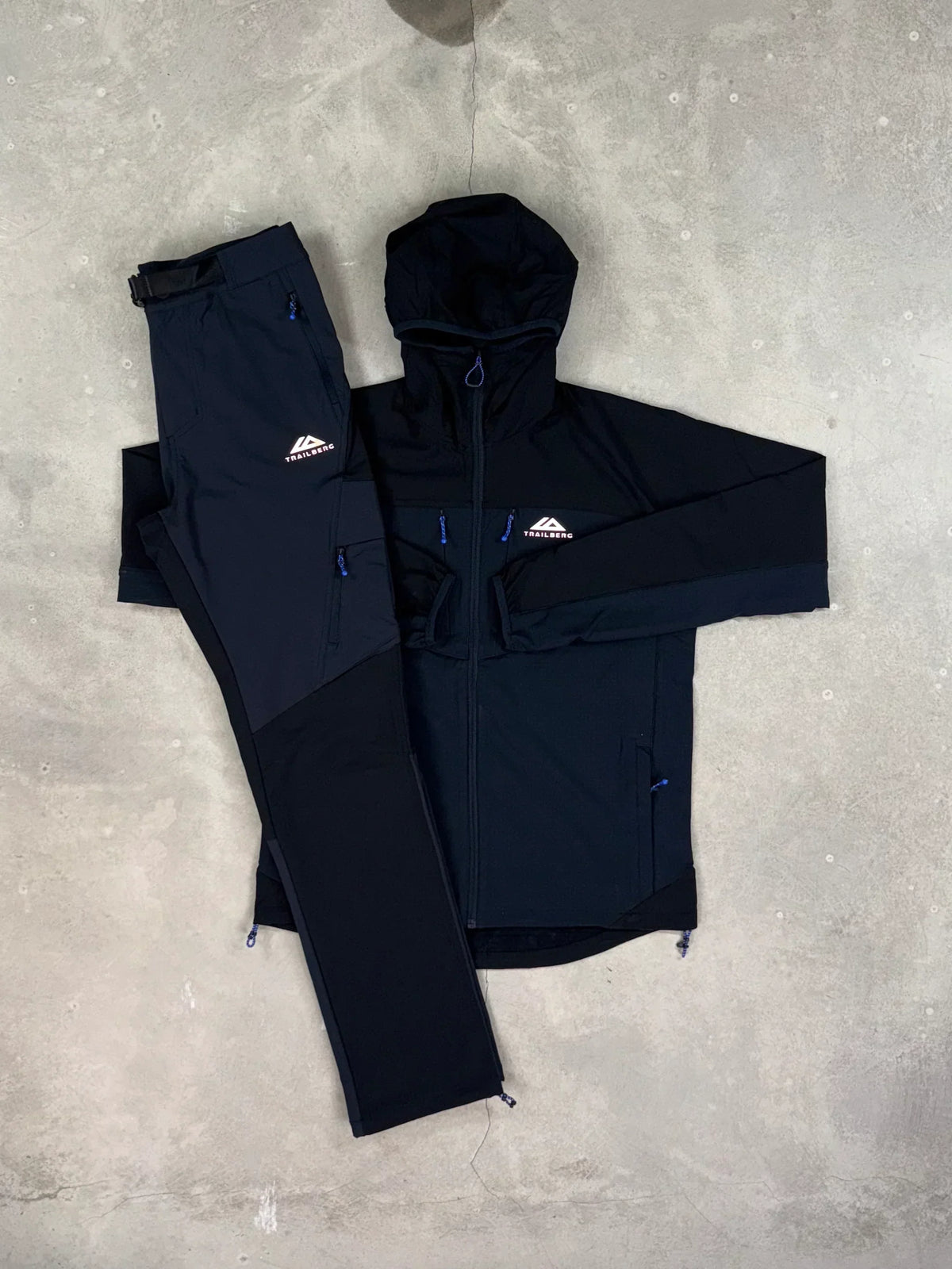 navy tracksuit 6